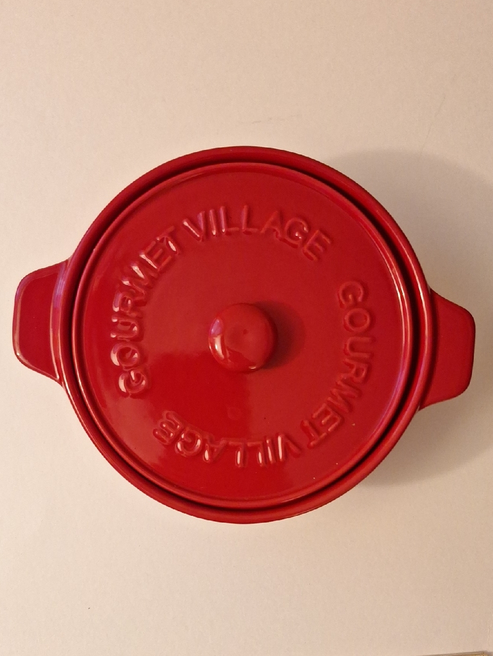 Red Enamel Dutch Oven - Classic Covered Casserole